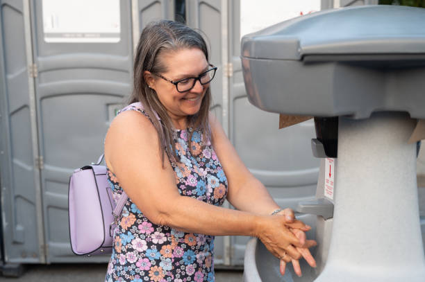 Best Luxury portable toilet rental  in Tellico Village, TN
